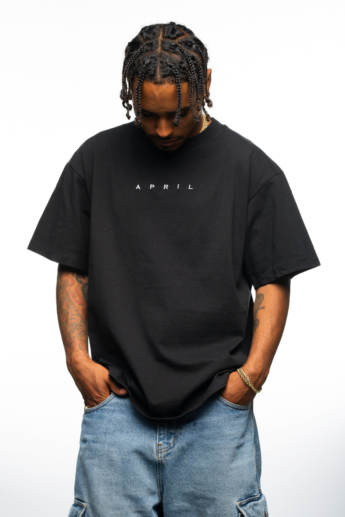 EMB TEE - BLACK